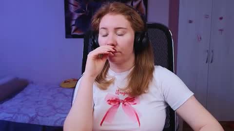 Snapshot of d0nna_ chatting on 18, 9, 2025 Donna online show from 18, 9, 2025