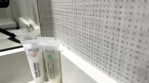 Snapshot of d3luluxx chatting on 19, 12, 2025 d3luluxx online show from 19, 12, 2025