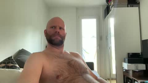 Snapshot of da_flows chatting on 7, 5, 2026 da_flows online show from 7, 5, 2026