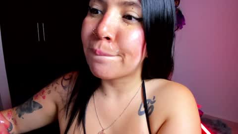 Snapshot of daahanna_ chatting on 23, 1, 2025 Ailyn  online show from 23, 1, 2025