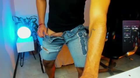 Snapshot of daarkomalfoy chatting on 24, 10, 2025 Mauricio online show from 24, 10, 2025