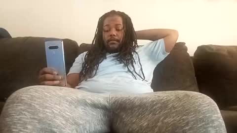 Saucy papi online show from 5, 3, 2025