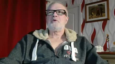 Snapshot of daddiescockforyou chatting on 3, 2, 2026 Brian ... online show from 3, 2, 2026