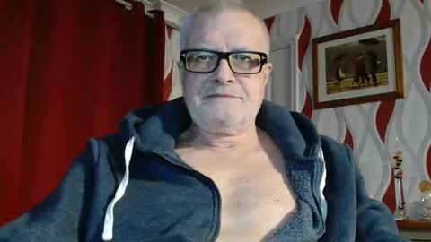 Snapshot of daddiescockforyou chatting on 22, 4, 2026 Brian ... online show from 22, 4, 2026