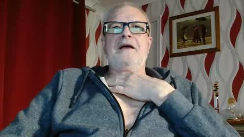 Snapshot of daddiescockforyou chatting on 30, 4, 2026 Brian ... online show from 30, 4, 2026