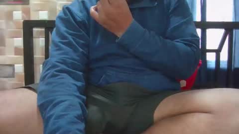 Snapshot of daddy_domm24 chatting on 18, 12, 2025 Daddy online show from 18, 12, 2025