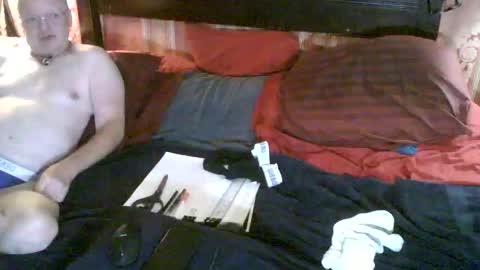 Snapshot of daddycubbyhubby chatting on 2, 11, 2025 Daddy online show from 2, 11, 2025