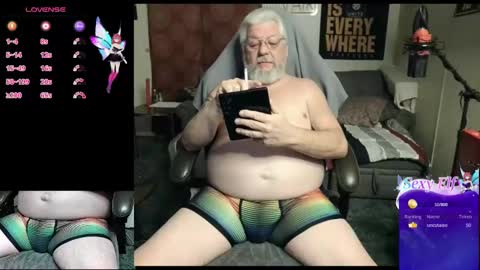 Snapshot of daddydom4fun chatting on 7, 2, 2025 Daddydom4fun online show from 7, 2, 2025