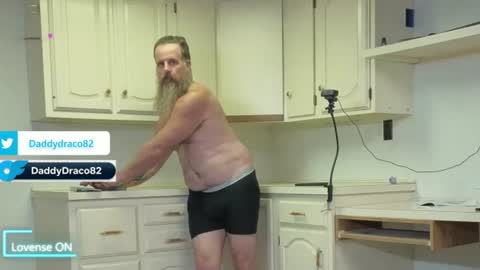 Snapshot of daddydraco82 chatting on 17, 6, 2026 Daddy Draco online show from 17, 6, 2026