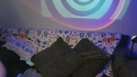 Goddess Gaia online show from 6, 2, 2025