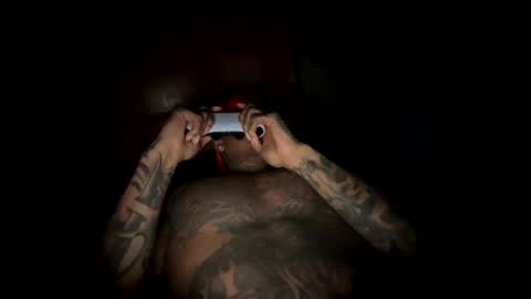 sexy tatted king bbc online show from 23, 3, 2026