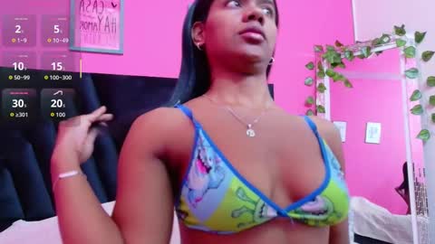 Snapshot of daddysneakinme chatting on 11, 11, 2025 Anny online show from 11, 11, 2025