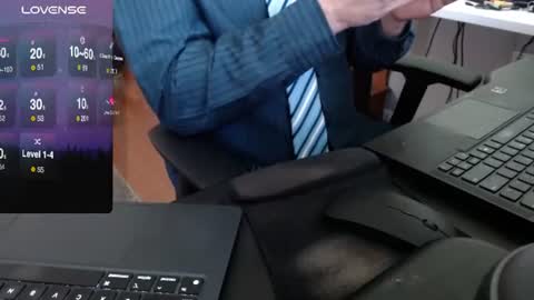 DadsSecret online show from 16, 7, 2026