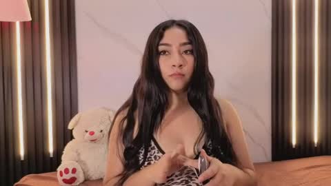 Snapshot of daeneryssnow_ chatting on 18, 5, 2026 daeneryssnow_ online show from 18, 5, 2026