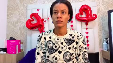 daffnelewis online show from 21, 2, 2026