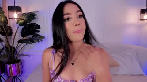 dafne_hillss online show from 19, 11, 2025