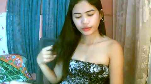 Snapshot of dahlia_123 chatting on 11, 5, 2026 Im Dahlia online show from 11, 5, 2026