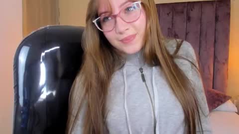 Dahlia online show from 27, 10, 2025