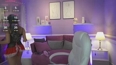 Dahlia Grey online show from 7, 11, 2025