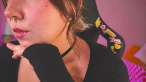 Snapshot of daien_halpert chatting on 19, 9, 2025 Cute DianaOnline mostly at 8pm-0000 am UK TimeTuesday and Wednesday off online show from 19, 9, 2025