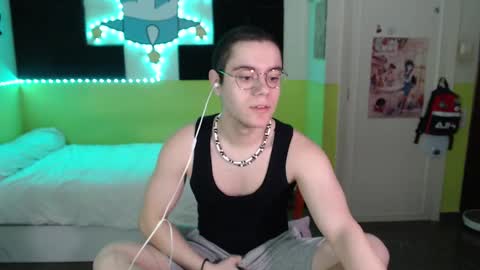 Snapshot of daigoro03 chatting on 31, 12, 2024 daigoro03 online show from 31, 12, 2024