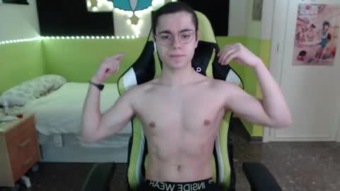 Snapshot of daigoro03 chatting on 13, 1, 2025 daigoro03 online show from 13, 1, 2025