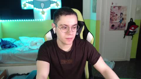 Snapshot of daigoro03 chatting on 10, 2, 2025 daigoro03 online show from 10, 2, 2025