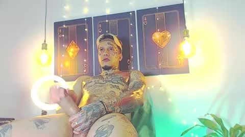 Daimond hope666 online show from 12, 2, 2025