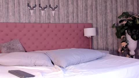 Daimond Johnson online show from 20, 12, 2025