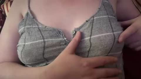 Snapshot of dairystation chatting on 17, 7, 2026 Mx Mommy Moo online show from 17, 7, 2026