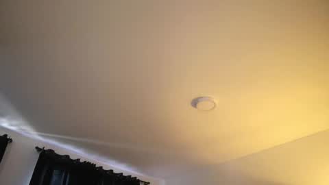 Lauren            online show from 24, 11, 2025