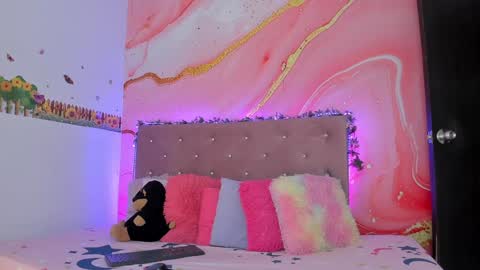 Snapshot of daisy__rose chatting on 27, 1, 2025 Dai online show from 27, 1, 2025