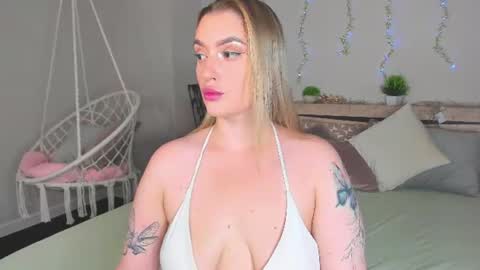 Viickie online show from 11, 6, 2026