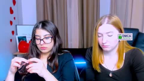 Little Di online show from 5, 3, 2025