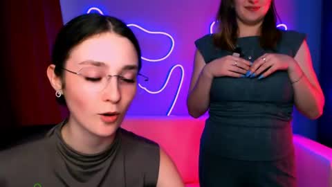 Little Di online show from 14, 6, 2026