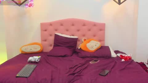 daisyandmatthew online show from 25, 12, 2024