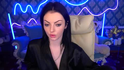 daisydelight_ online show from 8, 10, 2025