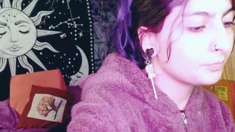 Snapshot of dak_7 chatting on 18, 12, 2024 -- -- help me reach 100 hands up online show from 18, 12, 2024