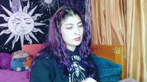 Snapshot of dak_7 chatting on 21, 12, 2024 -- -- help me reach 100 hands up online show from 21, 12, 2024