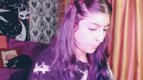 Snapshot of dak_7 chatting on 29, 1, 2025 -- -- help me reach 100 hands up online show from 29, 1, 2025