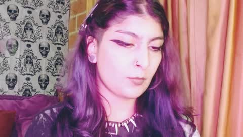 Snapshot of dak_7 chatting on 8, 2, 2025 -- -- help me reach 100 hands up online show from 8, 2, 2025