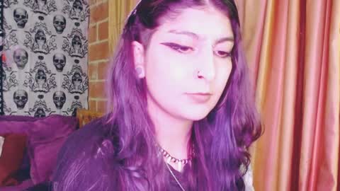 Snapshot of dak_7 chatting on 8, 2, 2025 -- -- help me reach 100 hands up online show from 8, 2, 2025