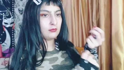 Snapshot of dak_7 chatting on 7, 3, 2025 -- -- help me reach 100 hands up online show from 7, 3, 2025