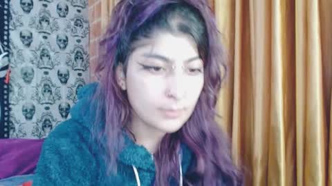 Snapshot of dak_7 chatting on 8, 3, 2025 -- -- help me reach 100 hands up online show from 8, 3, 2025