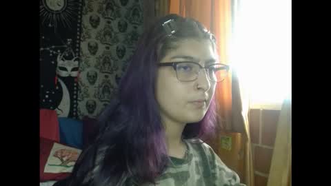 Snapshot of dak_7 chatting on 1, 10, 2025 -- -- help me reach 100 hands up online show from 1, 10, 2025