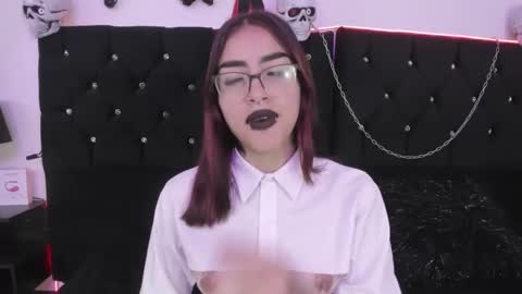 Snapshot of dakitty_moon chatting on 19, 2, 2025 dakitty_moon online show from 19, 2, 2025