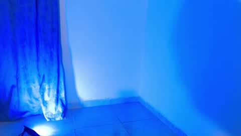 VALENTINA  online show from 20, 11, 2025