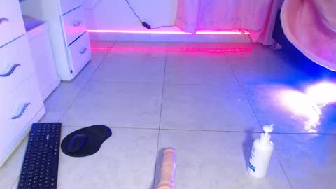 VALENTINA  online show from 15, 2, 2026