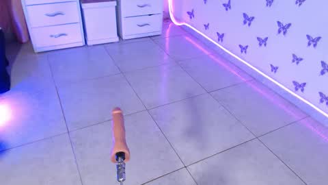 VALENTINA  online show from 30, 3, 2026