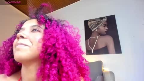 Snapshot of dakota_ds chatting on 22, 2, 2025 dakota_ds online show from 22, 2, 2025